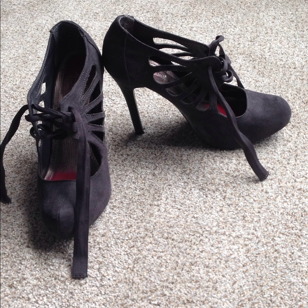 Grey suede heels